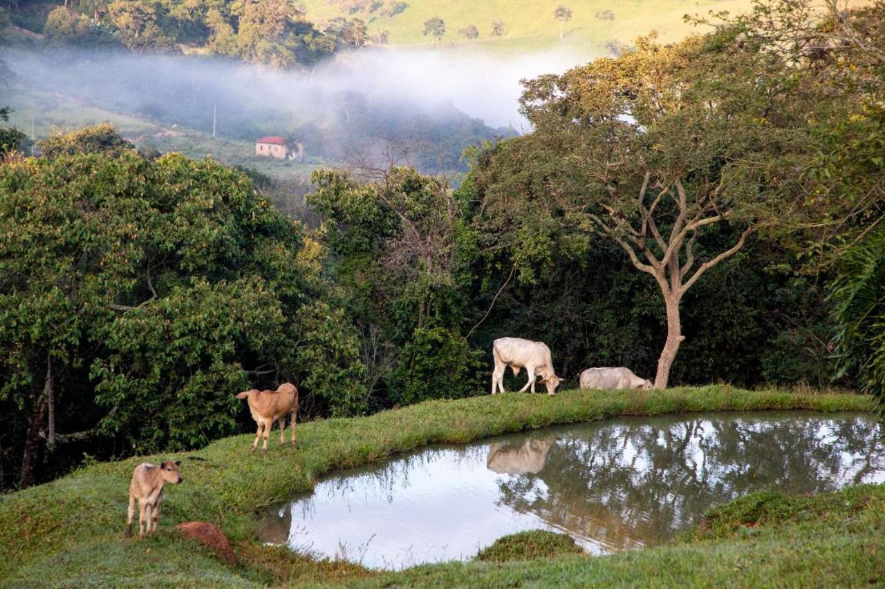 Chales Pedacim Du Ceu Bueno Brandão Exteriör bild