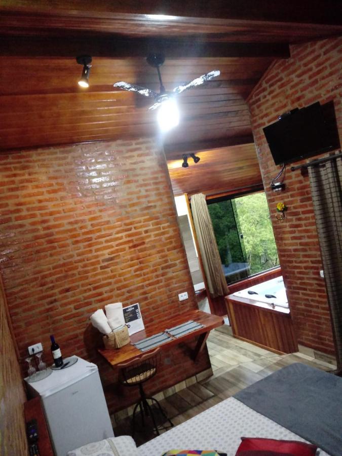 Chales Pedacim Du Ceu Bueno Brandão Exteriör bild
