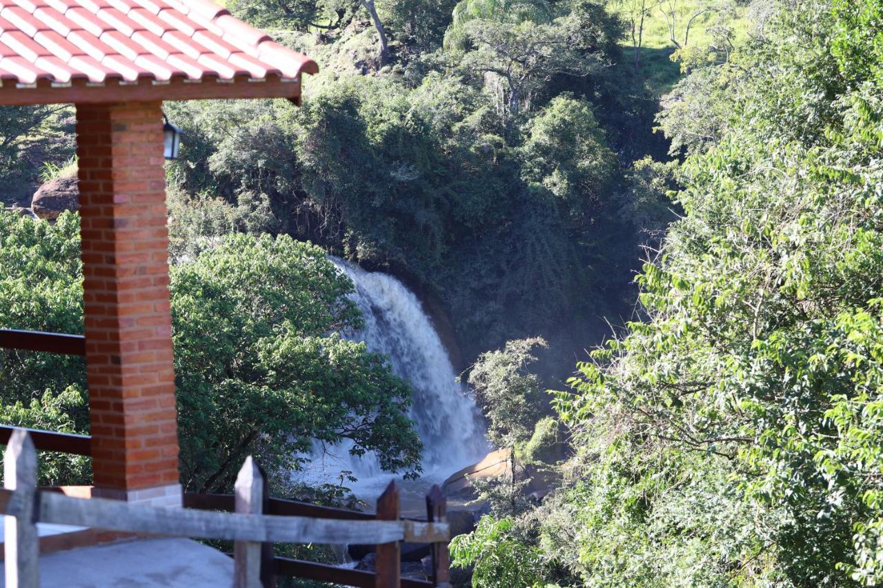 Chales Pedacim Du Ceu Bueno Brandão Exteriör bild